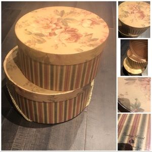 Vintage floral hat boxes
